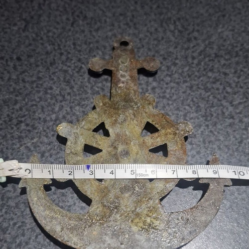 Vintage brass nautical wall decoration anchor with ship wheel