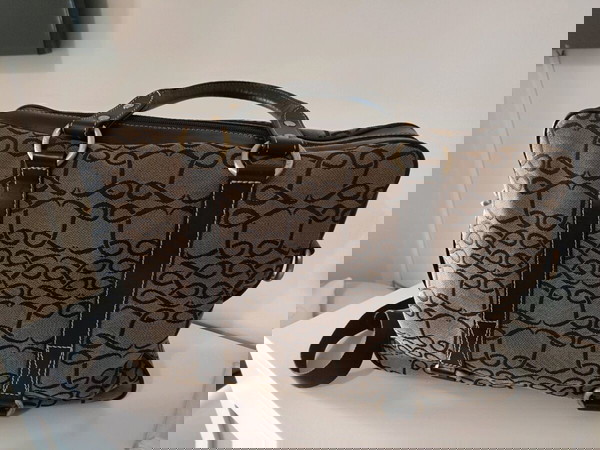Νέος χαρτοφύλακας Lancel, με λουρί, ετικέτες και dust bag