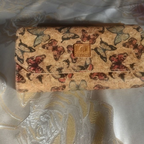Cork Wallet like new, beige and brown with multiple compartments