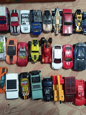 Toy cars used, pack of 30+ pieces