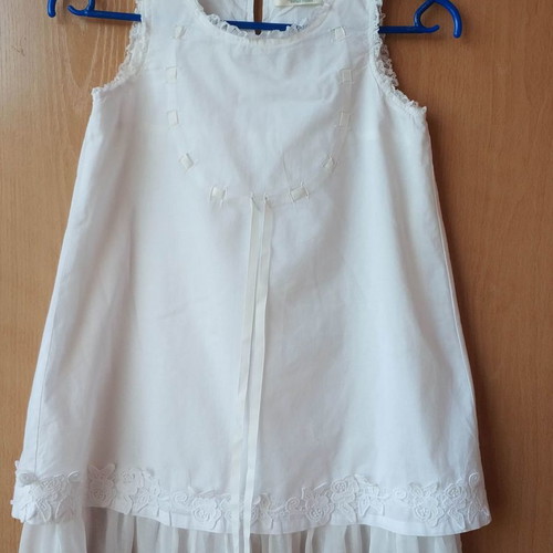 White dress for girl 9-10 years almost unused