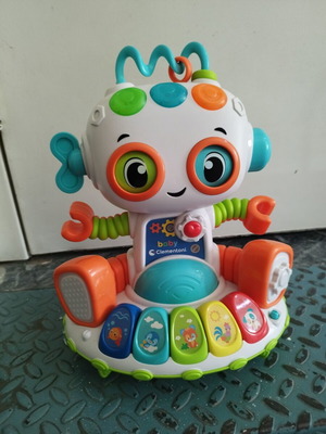 Baby Clementoni Robot