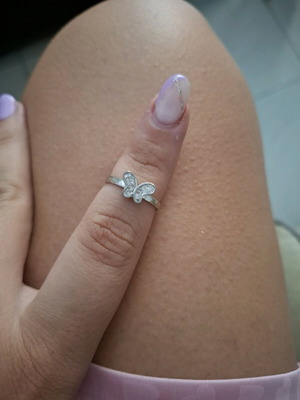 Rings with s925 silver stone butterfly design like new