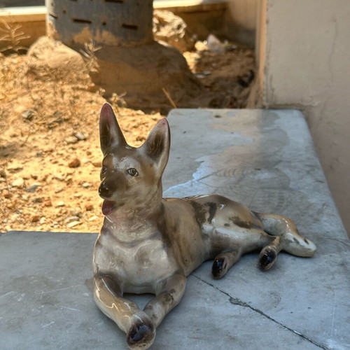 Ceramic Lavdanis wolfdog figurine used with damages