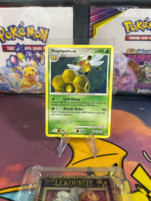 Pokemon card Vespiqueen diamond&pearl μεταχειρισμένη