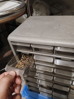 Screw Organizer like new with multiple compartments for small parts