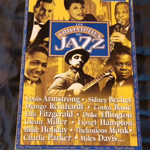 Les Triomphes Du Jazz 20 CDs book like new