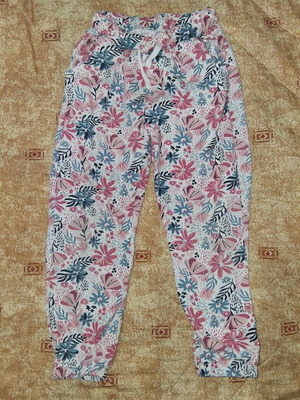 Lupilu sweatpants used for girls, white and pink, ages 7-8