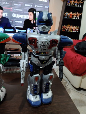 Zadak Robot Commander 2 vintage robot like new