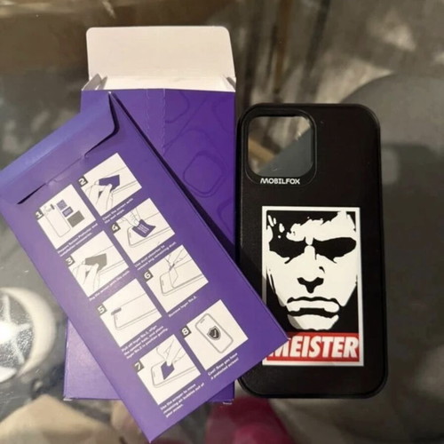 MobilFox phone case and screen protector new