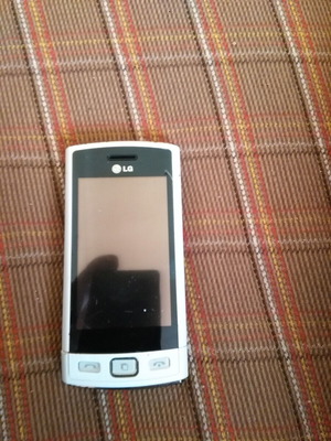 LG GM 360 phone used for parts without battery and charger