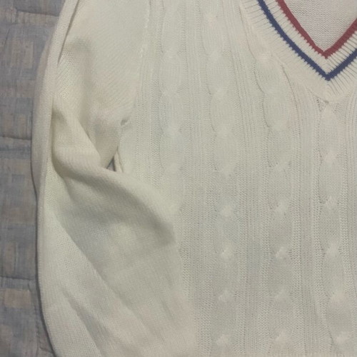 White H&M pullover like new, barely worn