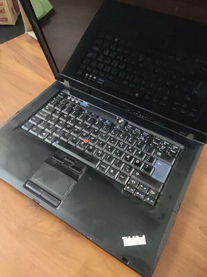 Lenovo ThinkPad R500 T6570 4GB Ram употребяван, работещ