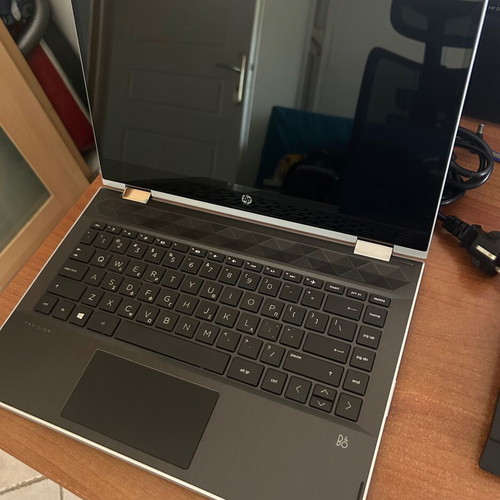 HP Pavilion x360 Convertible laptop used, Intel i3, 14 inch, 1TB HDD