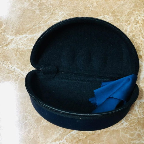 Glasses case with cleaning cloth used