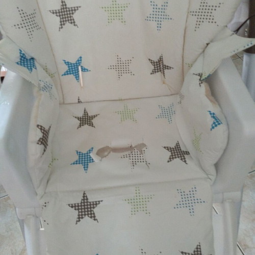 Moni high chair used with adjustable seat