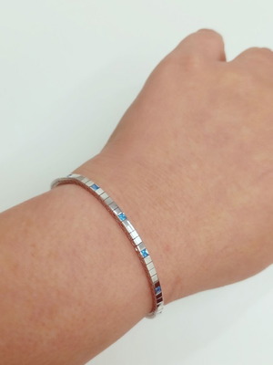 Ασημένιο βραχιόλι 925° με γαλάζια ζιργκόν και κούμπωμα ασφαλείας καινούργιο