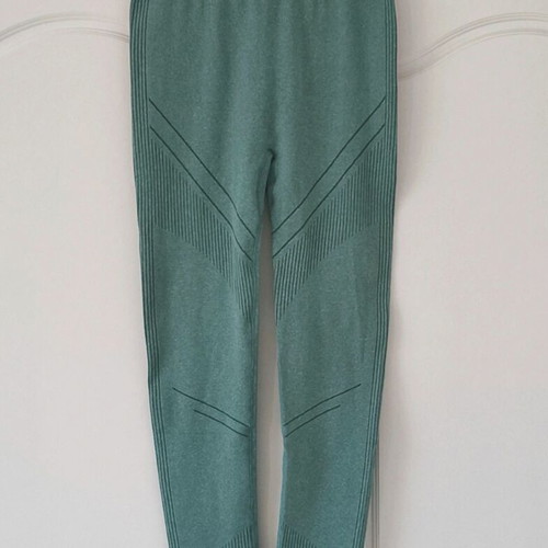 Seamless sports leggings petrol high waisted scrunch butt one size new