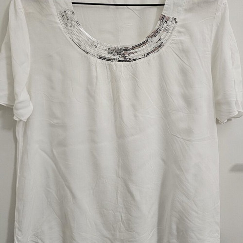 Short-sleeve blouse with sequins, like new, white, size XL