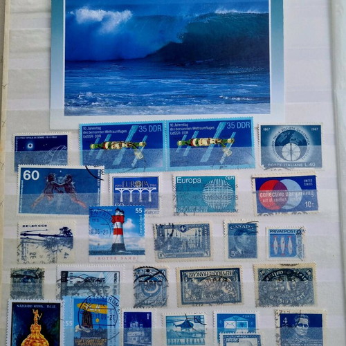 Blue collectible album like new, 16-page A4
