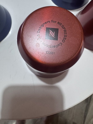 Pixie glass 160ml red Nespresso like new