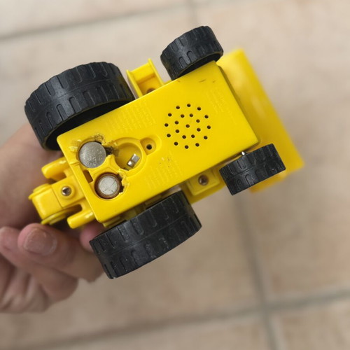 Toy car like new