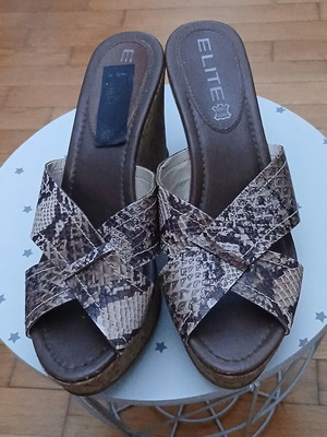 Elite leather wedge platforms used, size 40, beige and brown