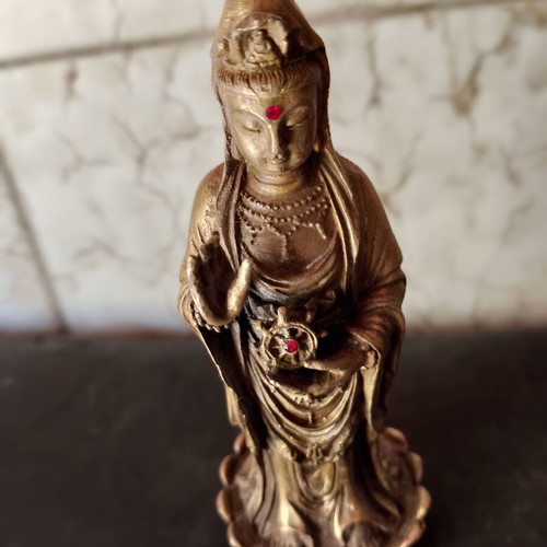 Quan Yin bronze statue like new with red rhinestones