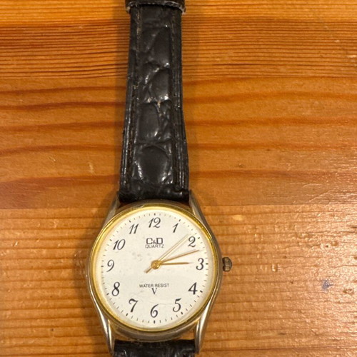 Wristwatches used, old 1980s collection, set of seven