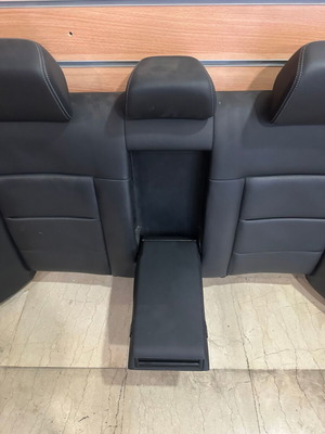 W212 Mercedes Μονοκόμματη Πλάτη από Πίσω Καθίσματος Σαν Καινούργιο