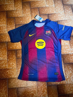Φανέλα Μπαρτσελόνα 2025/26 Home Player’s Version μέγεθος Medium νέα