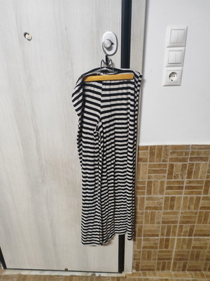Women's striped palazzo pants, black and white