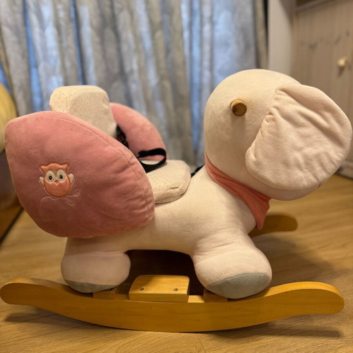 Nattou Rocking Mouse like new, soft fabric for babies