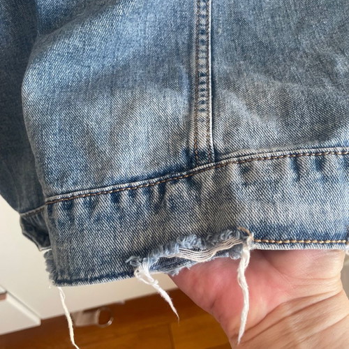 Long denim jacket distressed style size M
