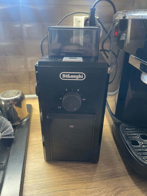 Delonghi KG79 coffee grinder used, excellent condition