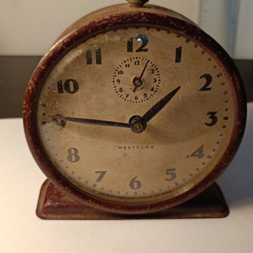 Westclox analog table clock used, 1930s vintage