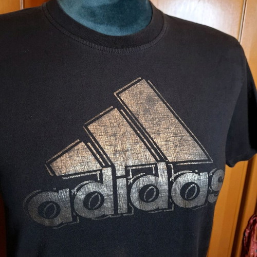 Adidas T-shirt used, size S, black and gold