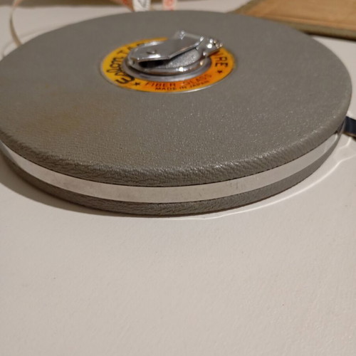 Professional Measuring Tape 30m like new, diameter 17cm