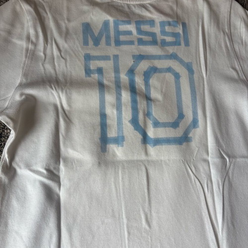 Messi Adidas T-shirt like new, authentic