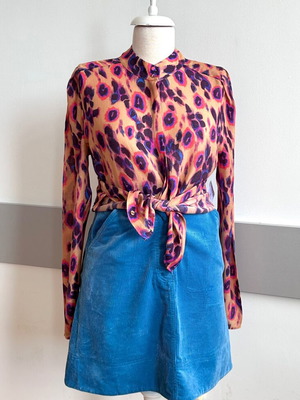 Arket blue skirt and Dante 6 colorful blouse like new
