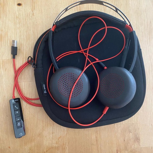 Poly C5220 headphones with mic like new, usb - jack