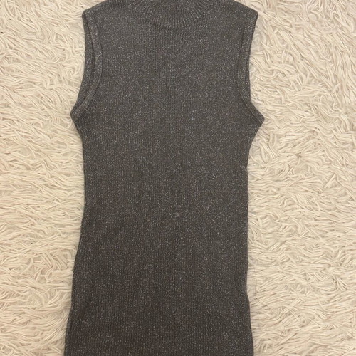 Elastic gray silver blouse like new, one size