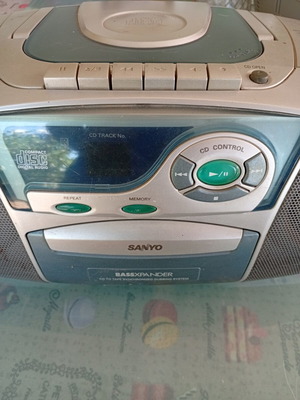 Sanyo portable radio CD cassette player used