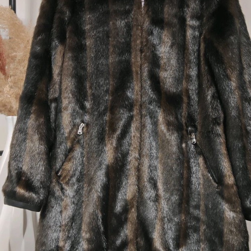 Zara synthetic fur coat jacket black and brown like new