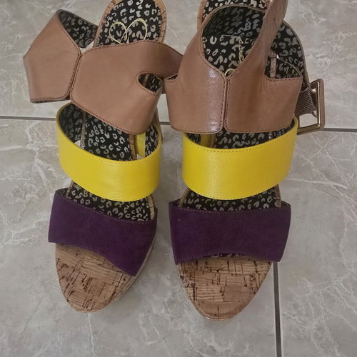 Jessica Simpson women's sandals new, leather and suede, size 40, purple and yellow