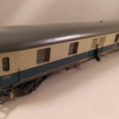 Lima train carriage 1/87 ho scale like new