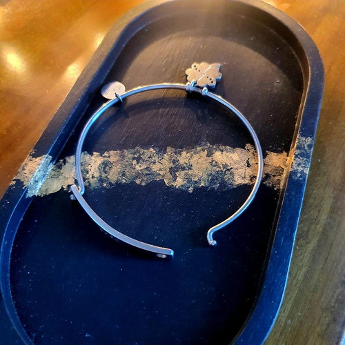 Stainless steel Luck handcuff bracelet new, with crystals