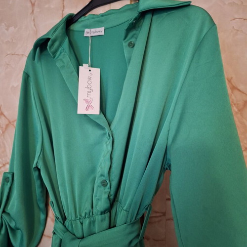 Women's satin dress like new