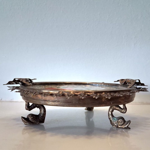 Vintage bronze set with frame and painted boudoir ashtray like new