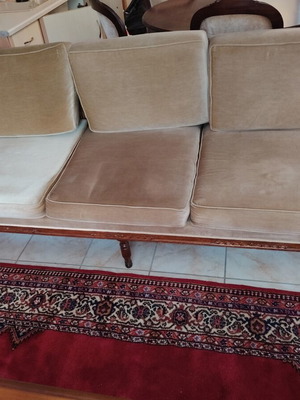Vintage sofa with 2 armchairs used, good condition